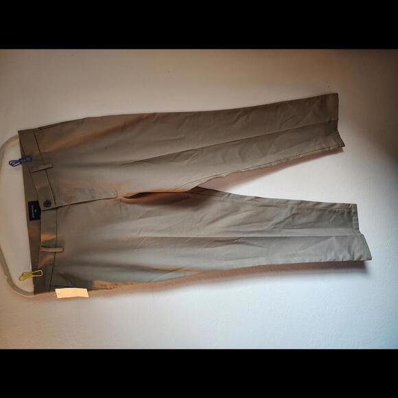 Dockers Signature Men's Chino Pants - 34x32 - Beige - NWT - Picture 1 of 5